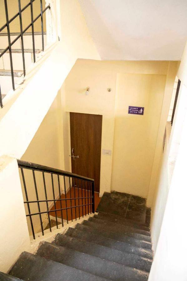 Hotel O Pop Hotel Blue Star Bhilái Kültér fotó