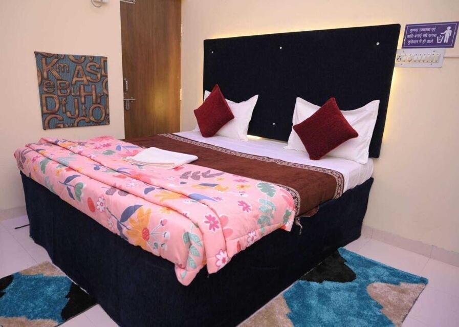 Hotel O Pop Hotel Blue Star Bhilái Kültér fotó
